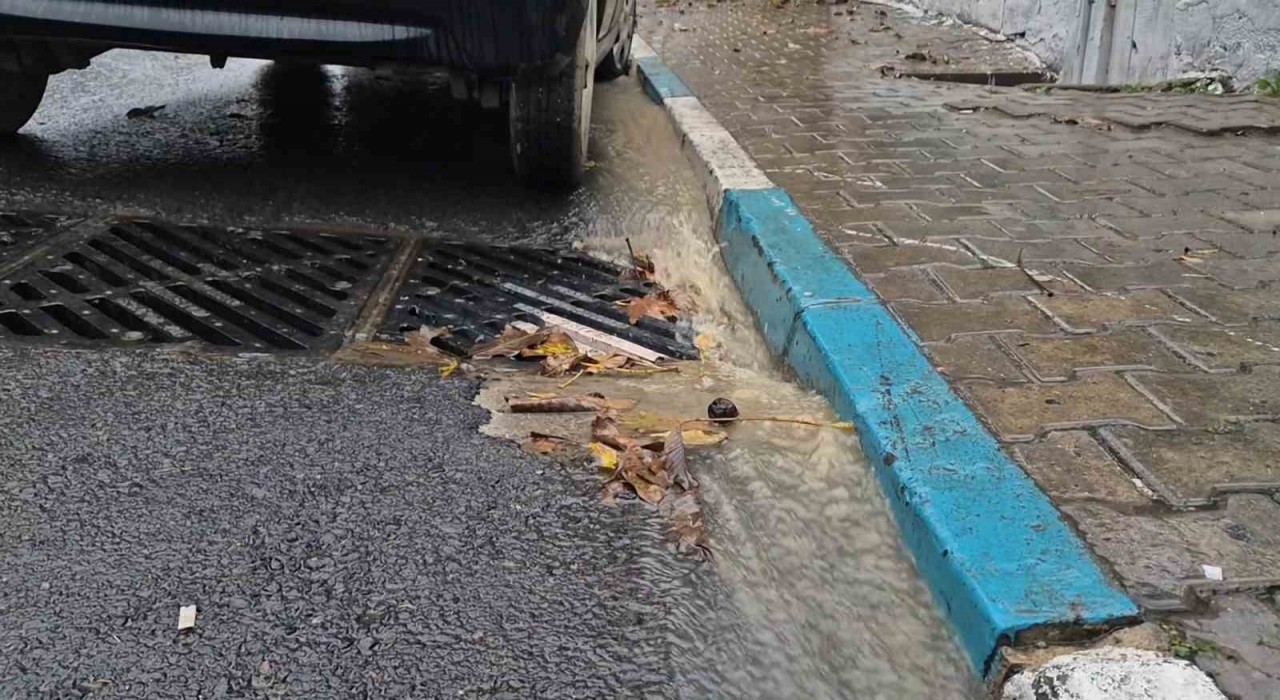 Tekirdağda sağanak yağış etkili oldu