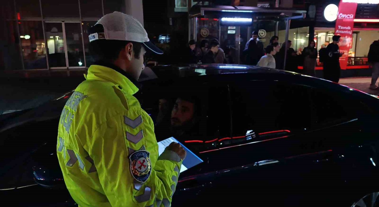 Tekirdağda trafik polisleri kentin huzur ve güvenliği için denetimleri sıklaştırdı
