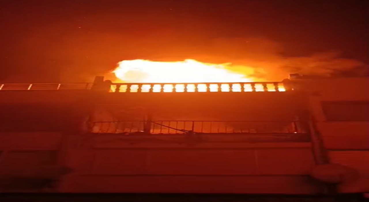 Tekirdağda yazlık sitede ev yangını