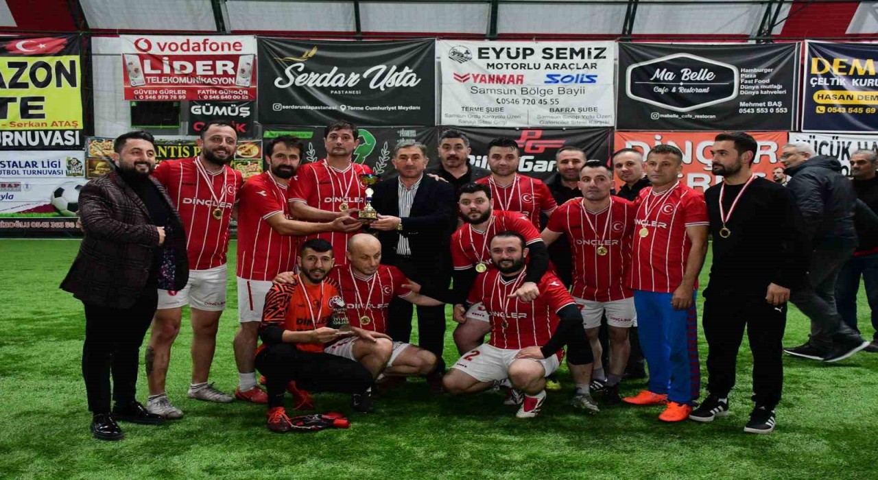 Termede futbol turnuvası şöleni