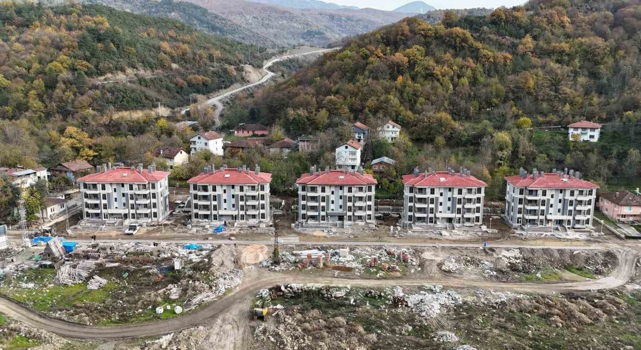 Tır Köyündeki TOKİ Afet Konutlarında Sona Gelindi