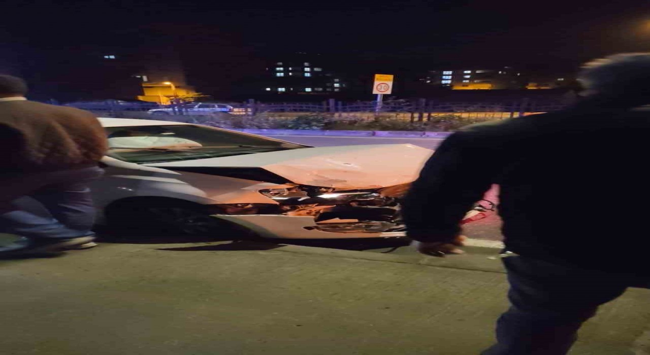 Trabzonda zincirleme kaza: 3 yaralı