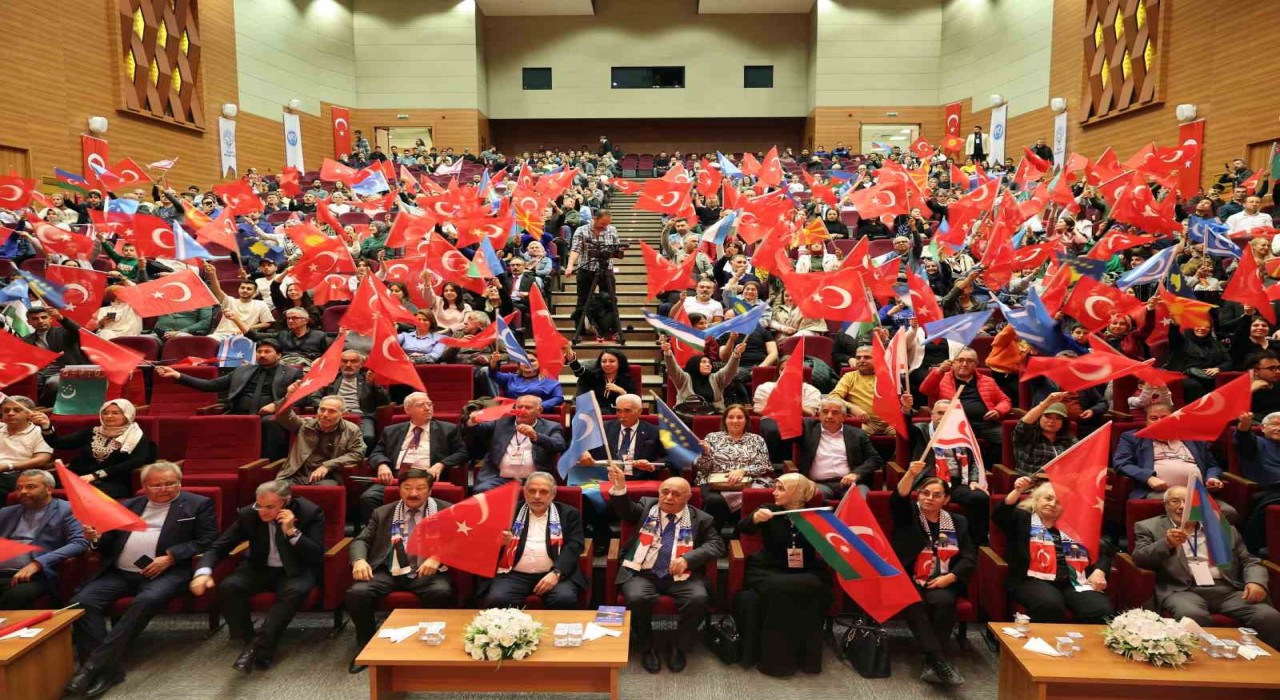 Türk Dünyası Talasa muhteşem gösteriyle veda etti