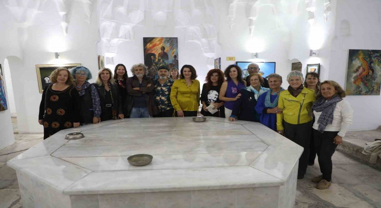 Uluslararası Ekim Geçidi Muğlada sanatseverlerle buluştu