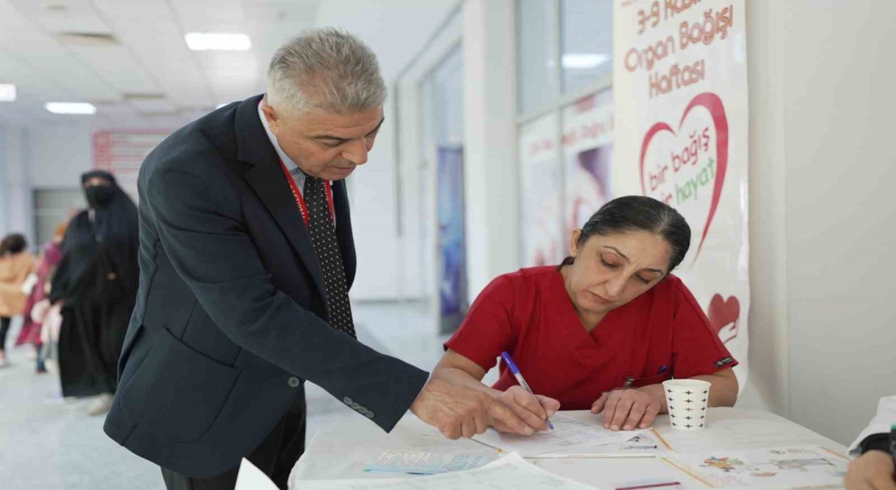 Uzman Doç. Dr. Dişli: Nakillerle birçok hasta hayata tutunmaktadır