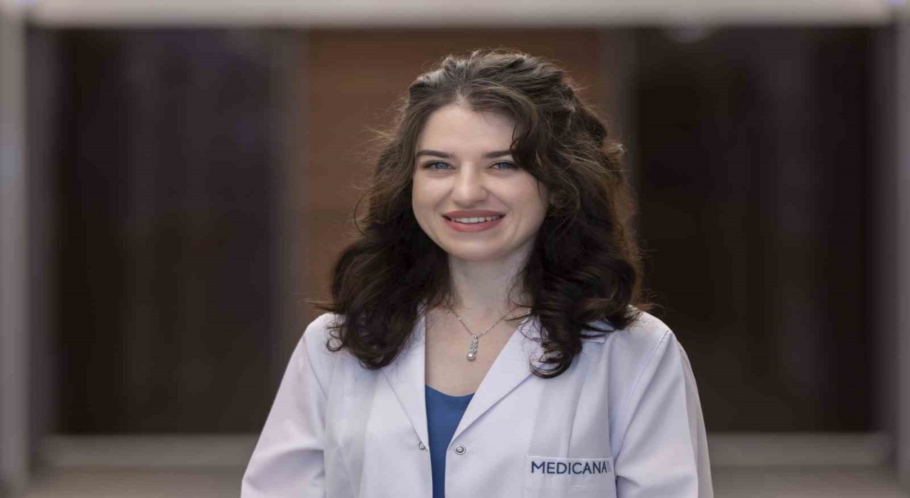 Uzmanından, Aç değilim ama elim pakete gidiyor diyenlere 3 saniye kuralı