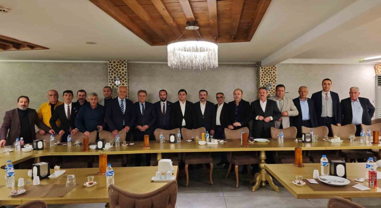 Uzundere ve Tortumda yatırım fırsatları masaya yatırıldı