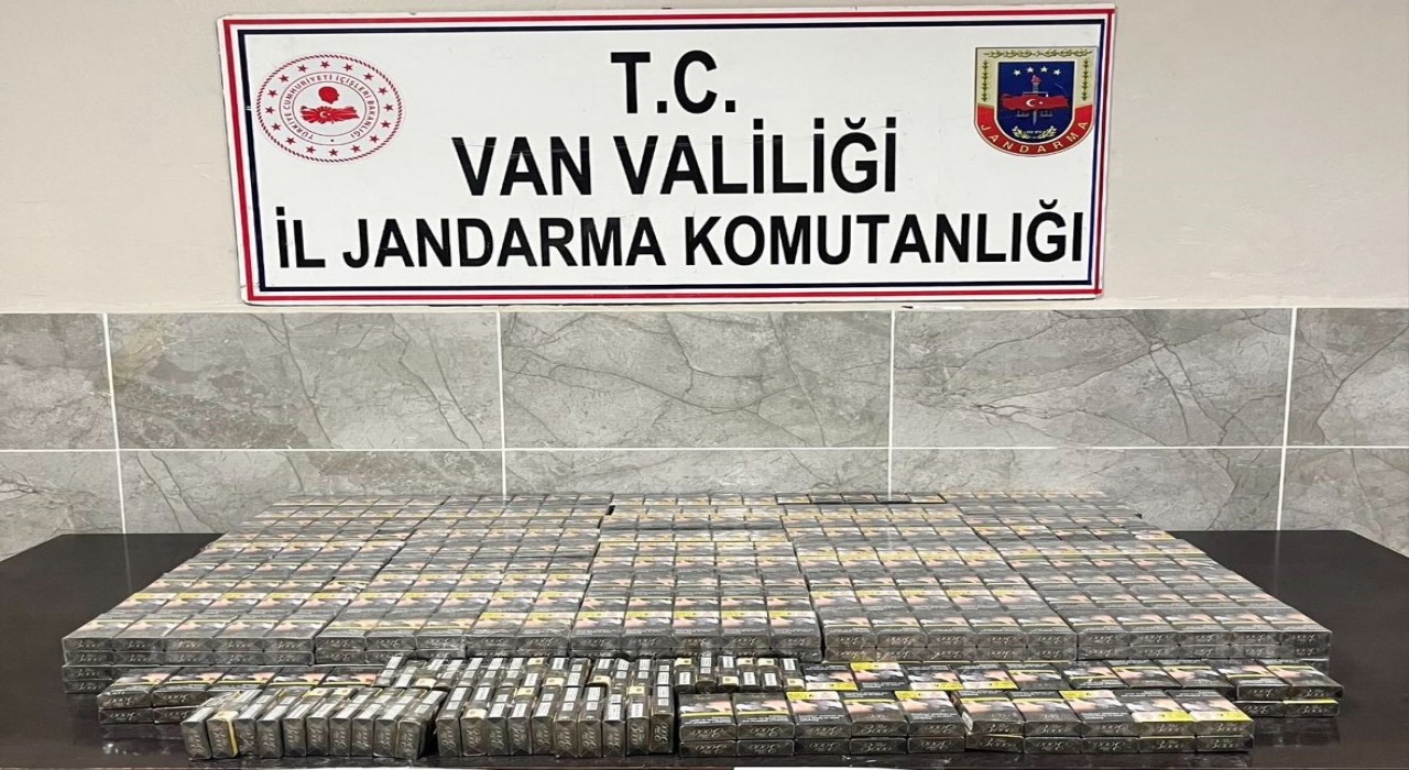 Vanda 3 bin 75 paket kaçak sigara ele geçirildi