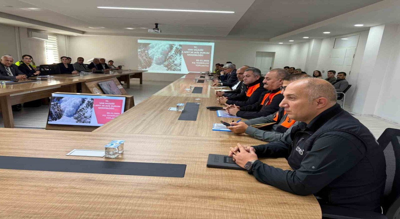 Vanda Kış mevsimi trafik tedbirleri toplantısı yapıldı