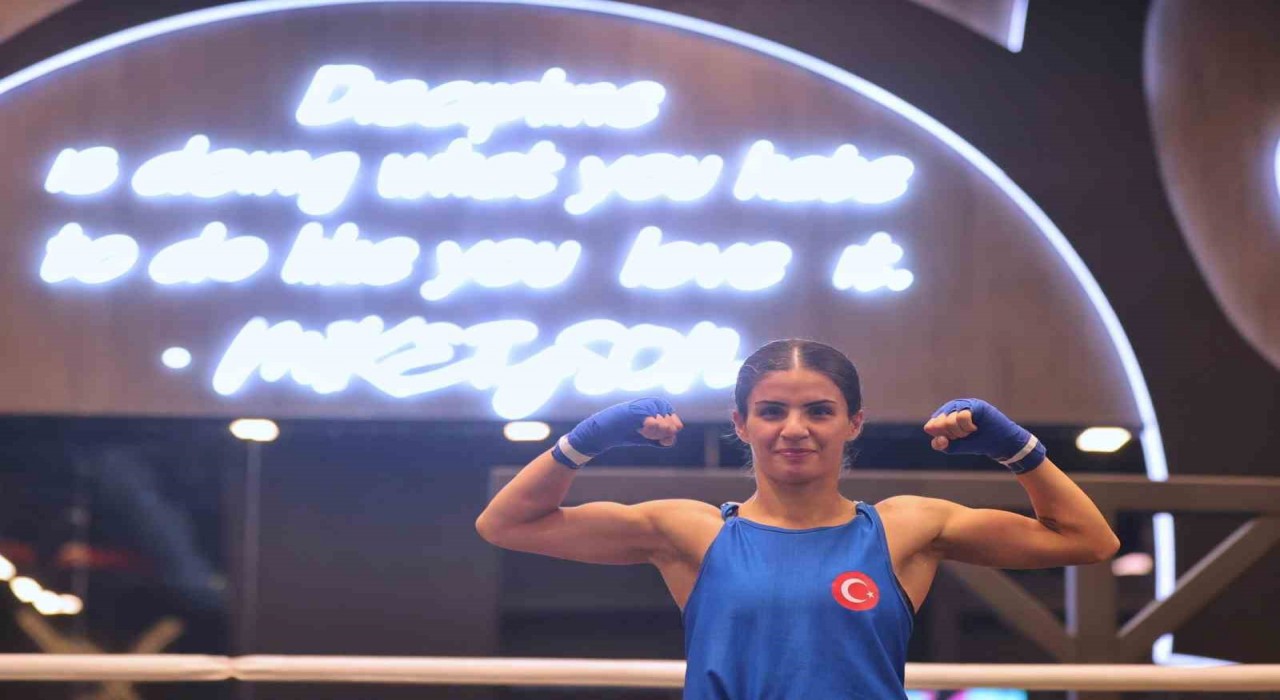 Vanlı sporcu Evin Erginoğuz, Türkiyeye altın madalya getirdi