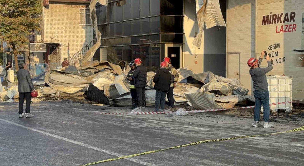 Yangında hayatını kaybedenlerden 2si 18 yaşından küçük