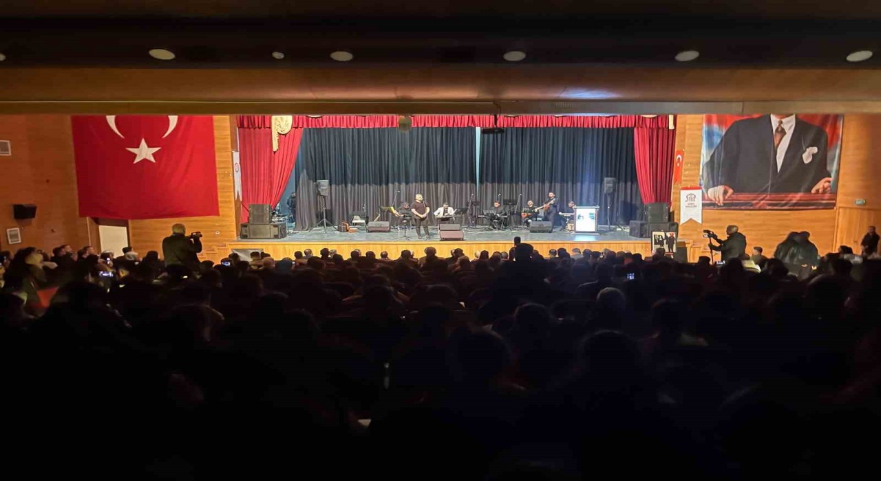 Yeni atanan öğretmenlere, Öğretmenler Gününde yemin töreni düzenlendi