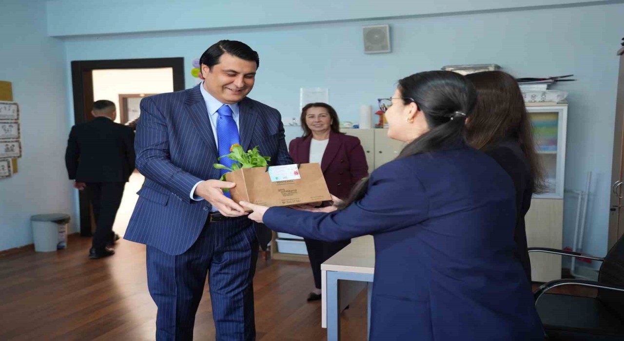 Yılmazdan anlamlı ziyaret