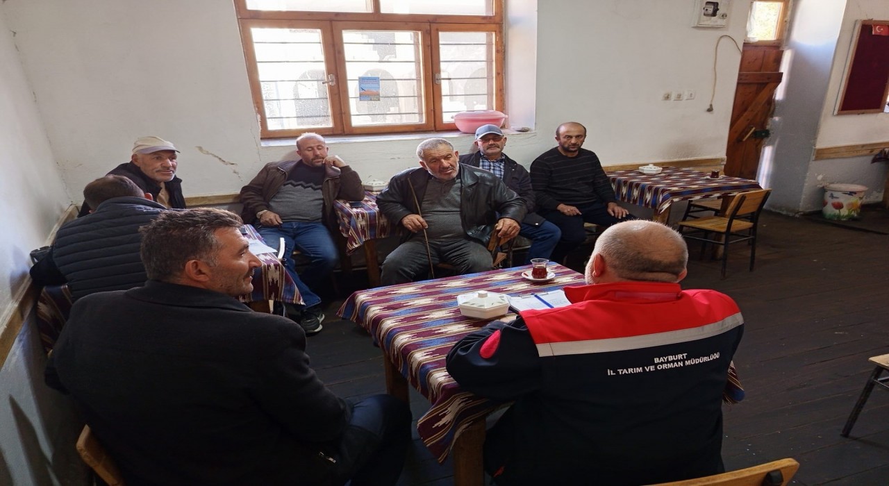 Yukarıkırzıda çiftçilere verimlilik eğitimi verildi