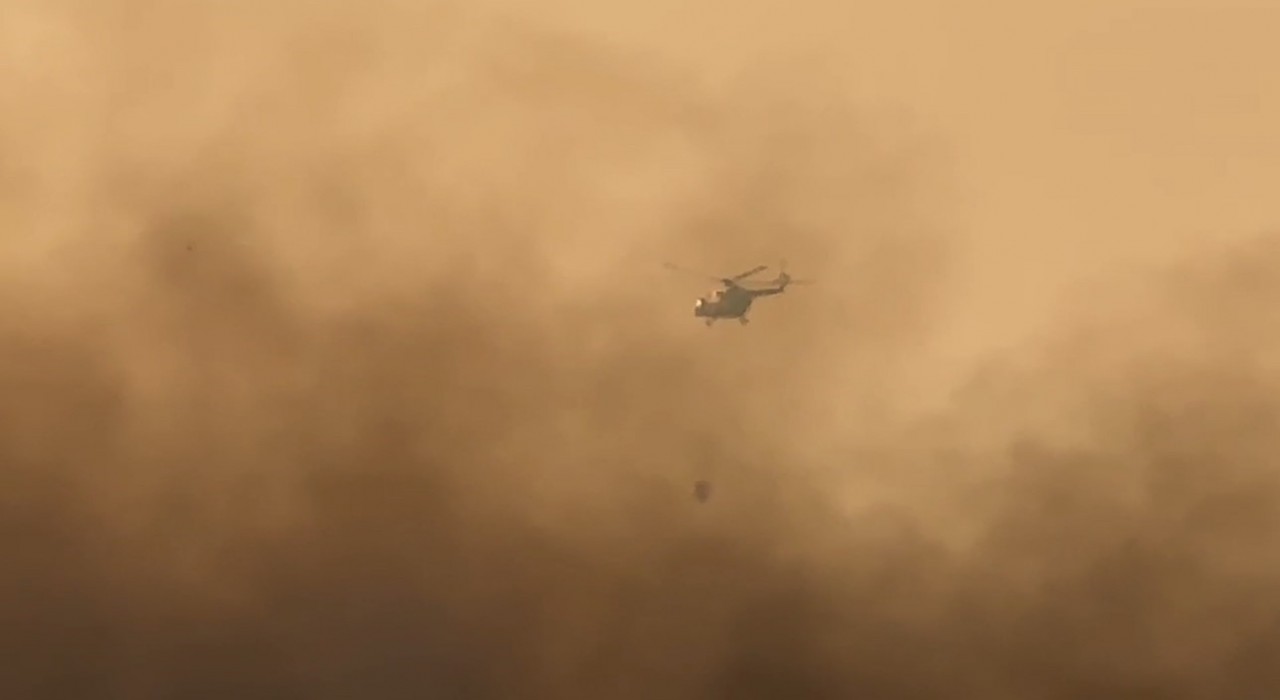 Yüksekovanın kuş cennetindeki yangına havadan müdahale