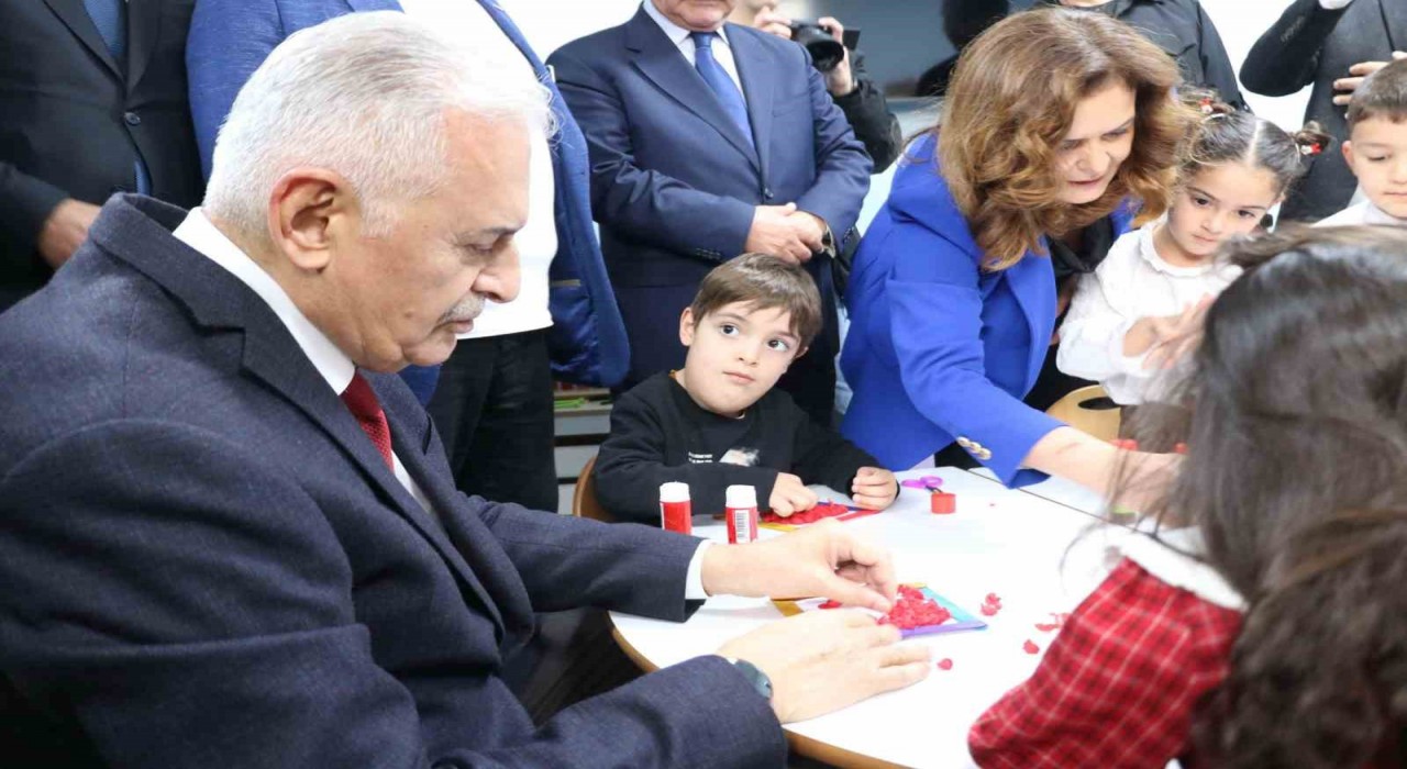 Zonguldakta Öget Şen Kızılay Anaokulu açıldı