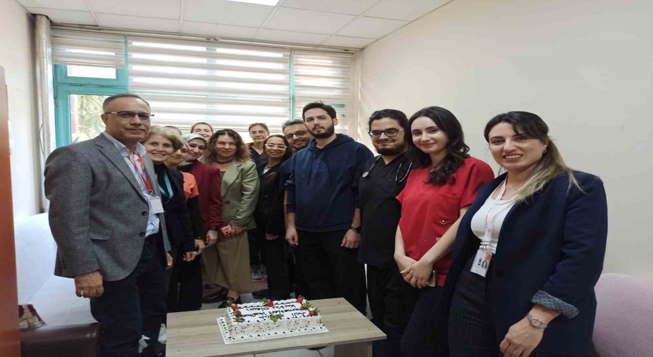 ADH Başhekimi Bozbaş: Acil sağlık çalışanları görünmez kahramanlardır