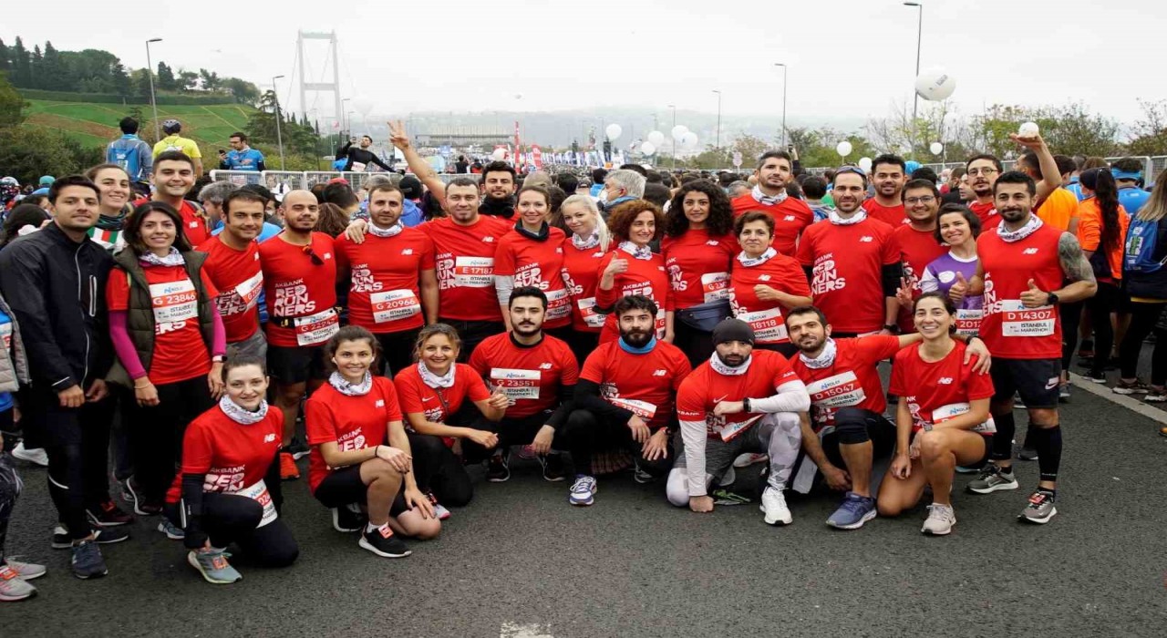 Akbankın girişimleriyle binlerce gönüllü sürdürülebilir bir gelecek için sorumluluk alıyor