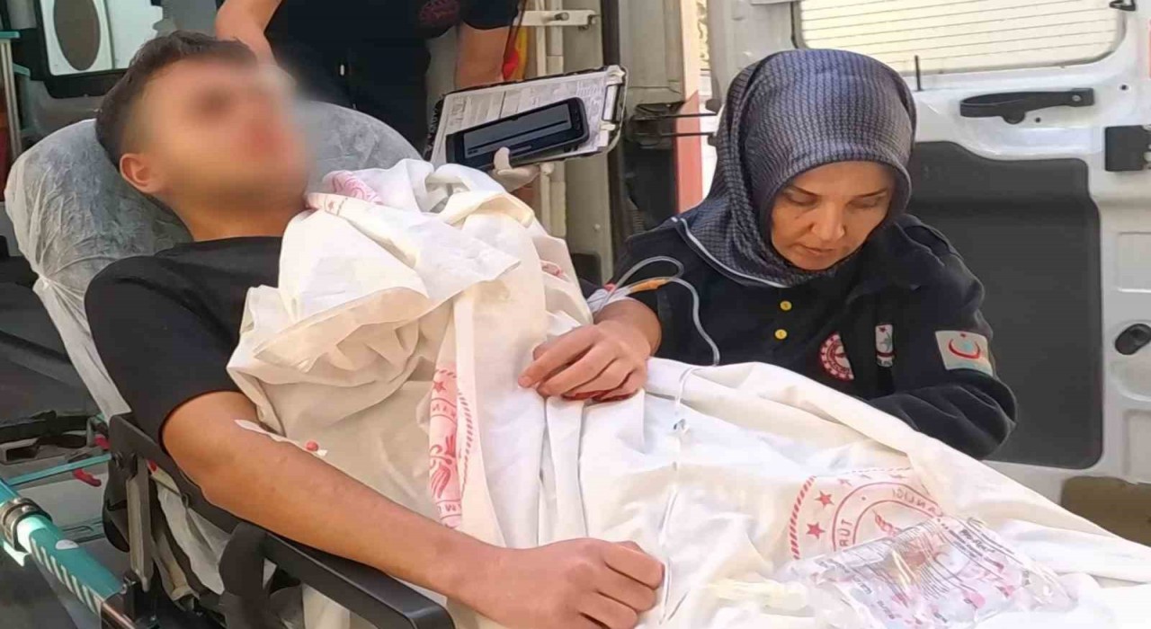 Aksarayda 14 yaşındaki çocuk sokak ortasında bıçaklandı, şüpheli kayıplara karıştı
