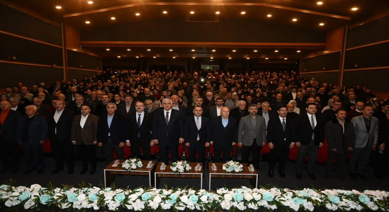 Alvarlı Efe Erzurumda anıldı