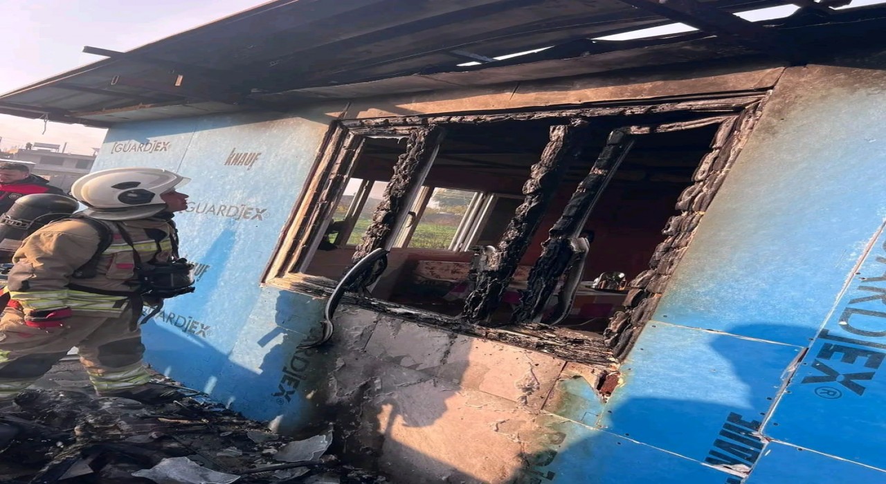 Antakyada müstakil ev yandı