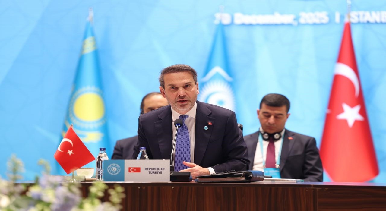 Bakan Bayraktardan Türk Dünyasına ‘Hazar teklifi