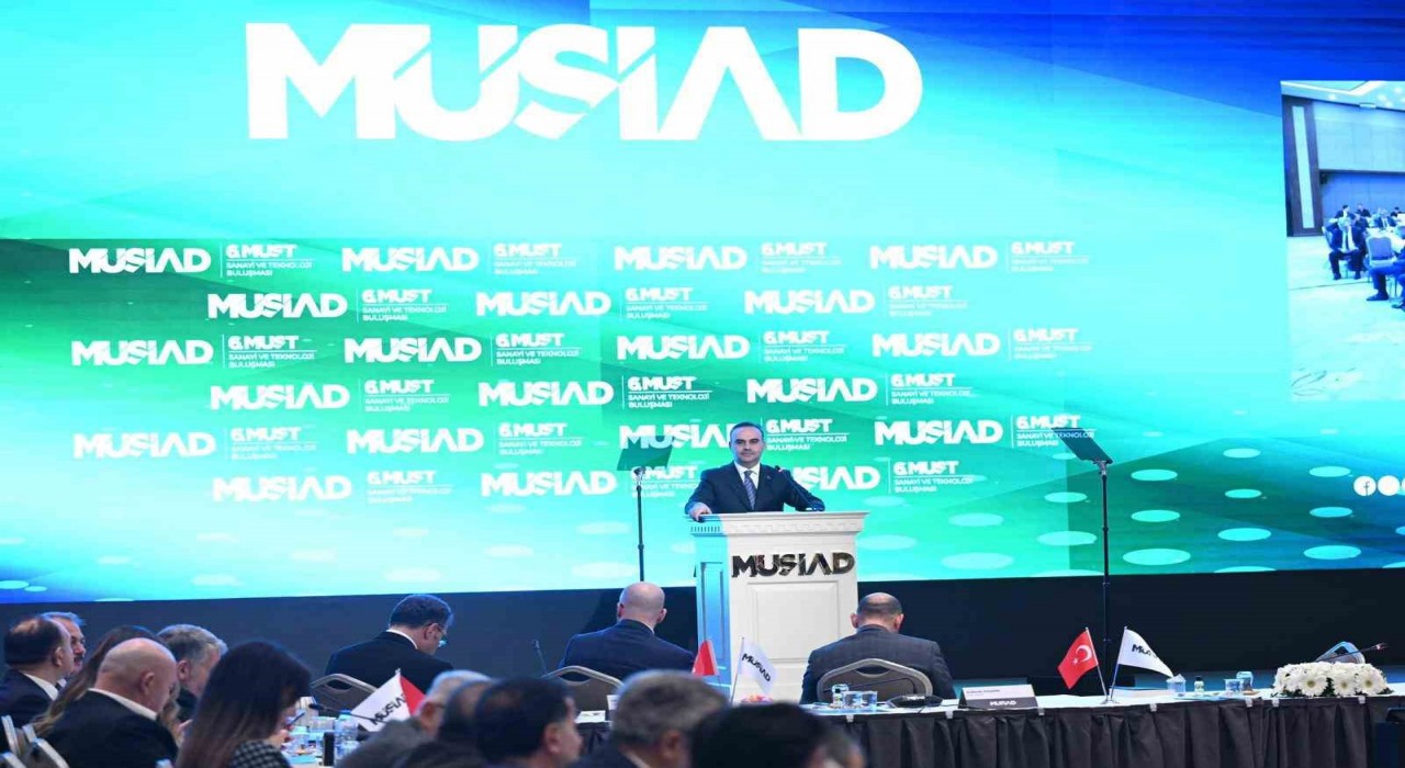 Bakan Kacır: ‘‘4 yeni sanayi koridoru oluşturacağız