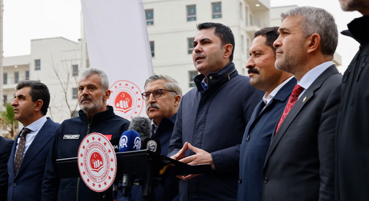 Bakan Kurum Hatay’da: 153 Bin Konut Ay Sonunda Teslim Ediliyor