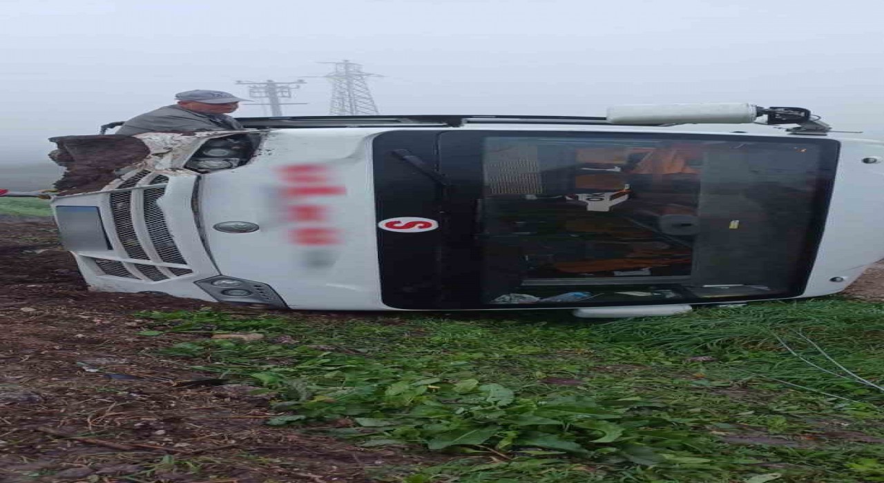 Bandırmada okul servisi kaza yaptı 8 öğrenci hastaneye kaldırıldı