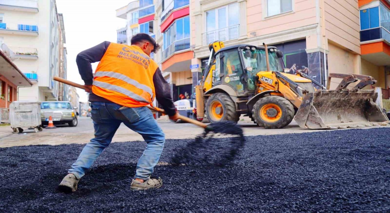 Başkan Sandıkçı: Ulaşım atağımızı hız kesmenden sürdürüyoruz