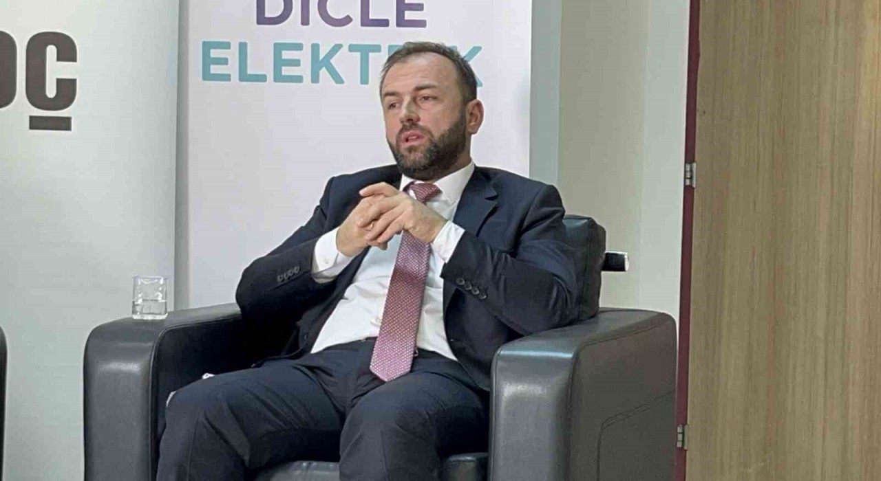 Batman Üniversitesi 5. Enerji Zirvesi düzenlendi: Türkiye nadir elementlerde kazdıkça buluyor