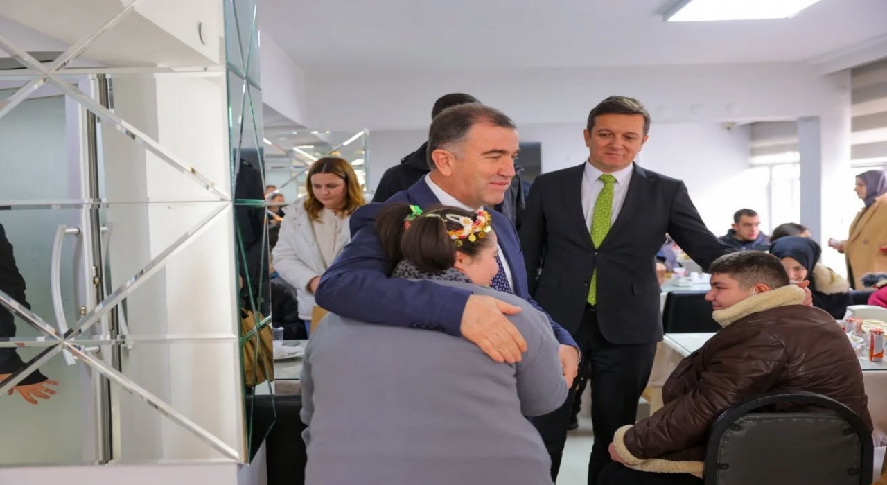 Bayburtta özel öğrenciler polisevinde misafir edildi