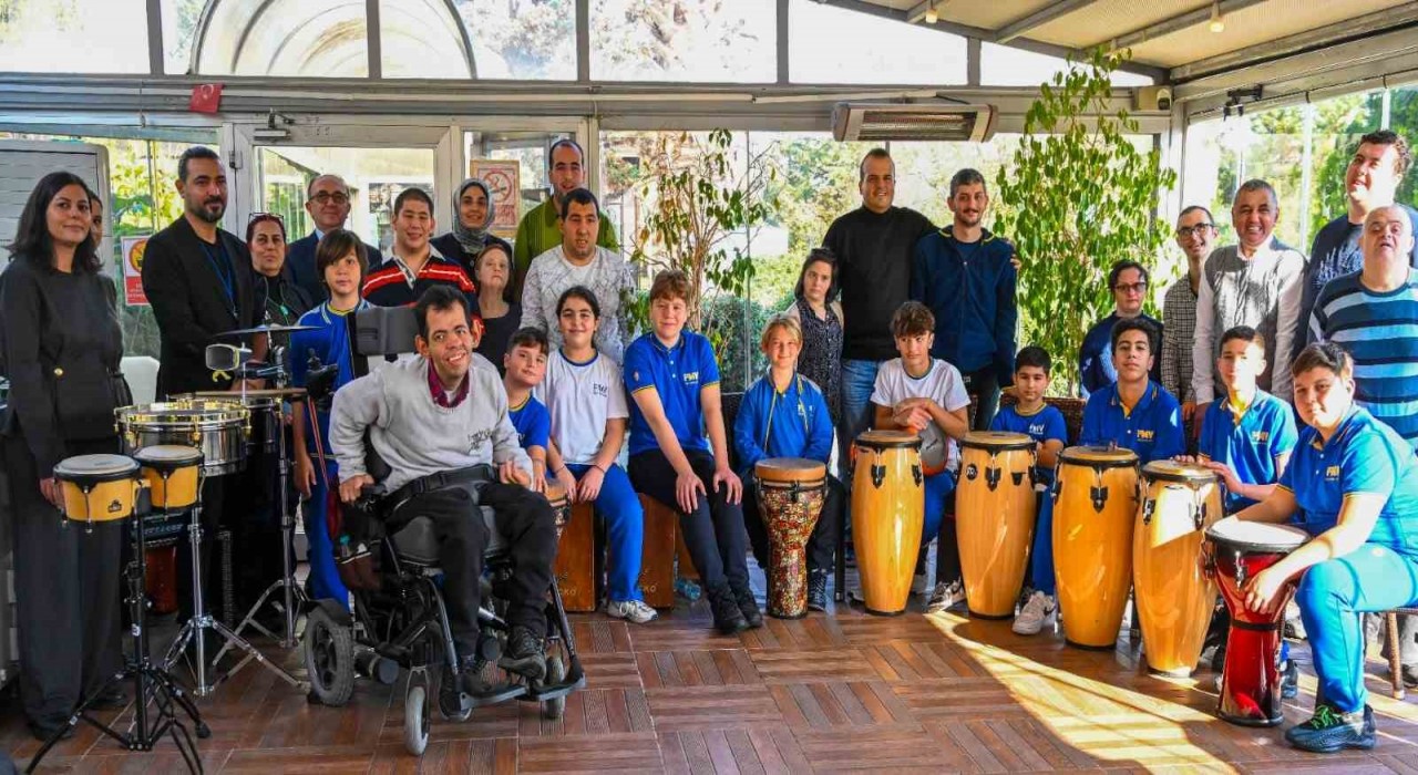 Beşiktaş Belediyesi, Engelliler Gününü renkli etkinliklerle kutladı