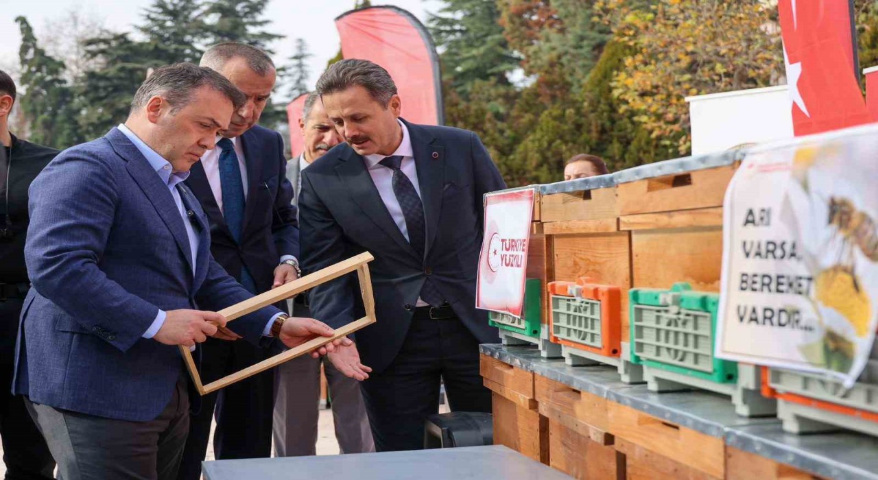 Bilecikte bu yıl 126 bin 524 kilogram bal üretildi