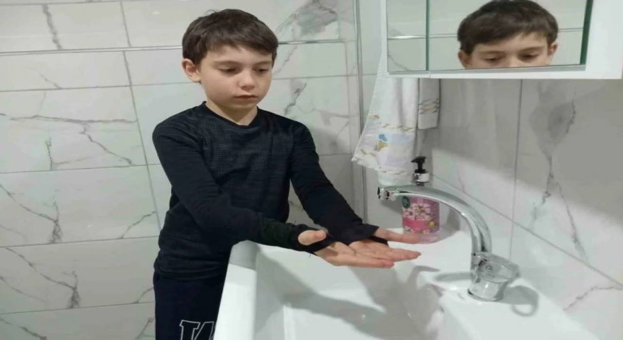 Bilecikte su patlağı 8 saatte onarılabildi