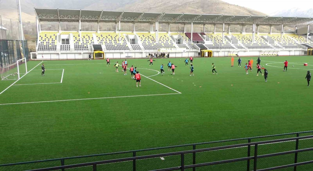 Bitlis 1916dan dikkat çeken performans