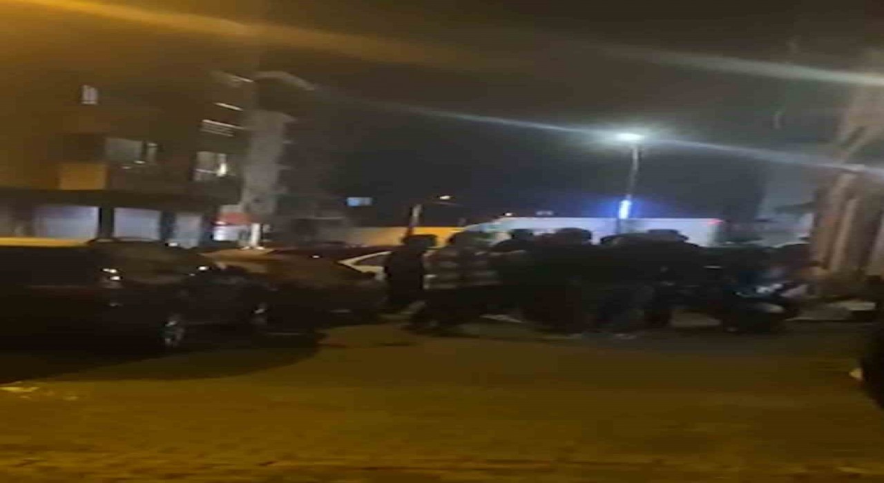 Boluda sokak ortasında kavga: Taraflar güçlükle ayrıldı