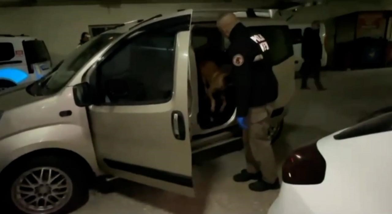 Boluda uyuşturucu operasyonu: 17 kişi yakalandı