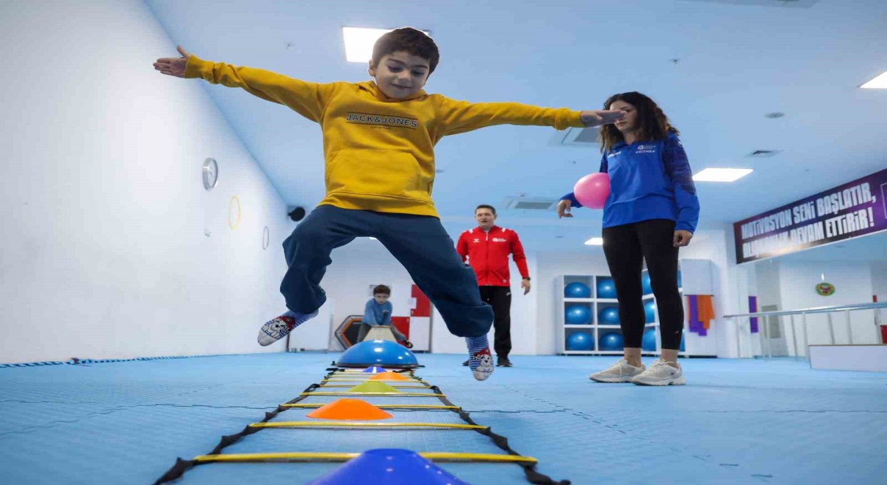 Büyükşehirden özel gereksinimli bireyler için spor kursu