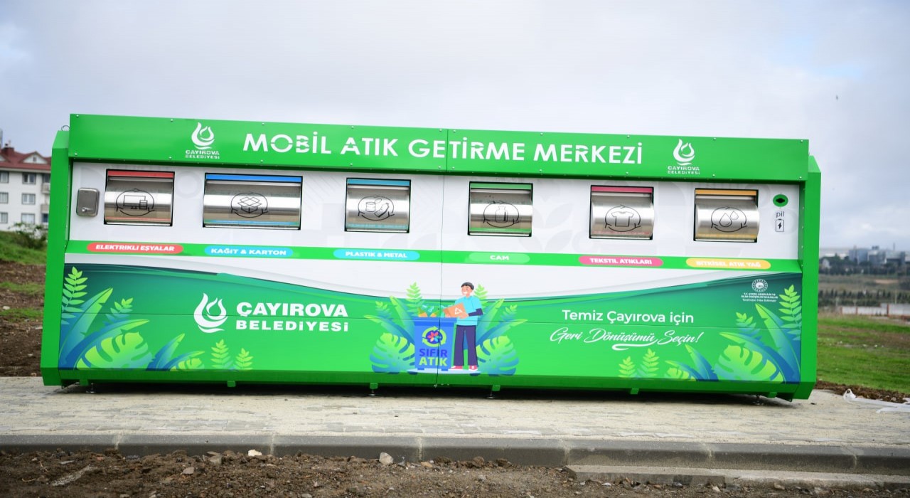 Çayırovada 4 noktaya daha mobil atık merkezi kuruldu