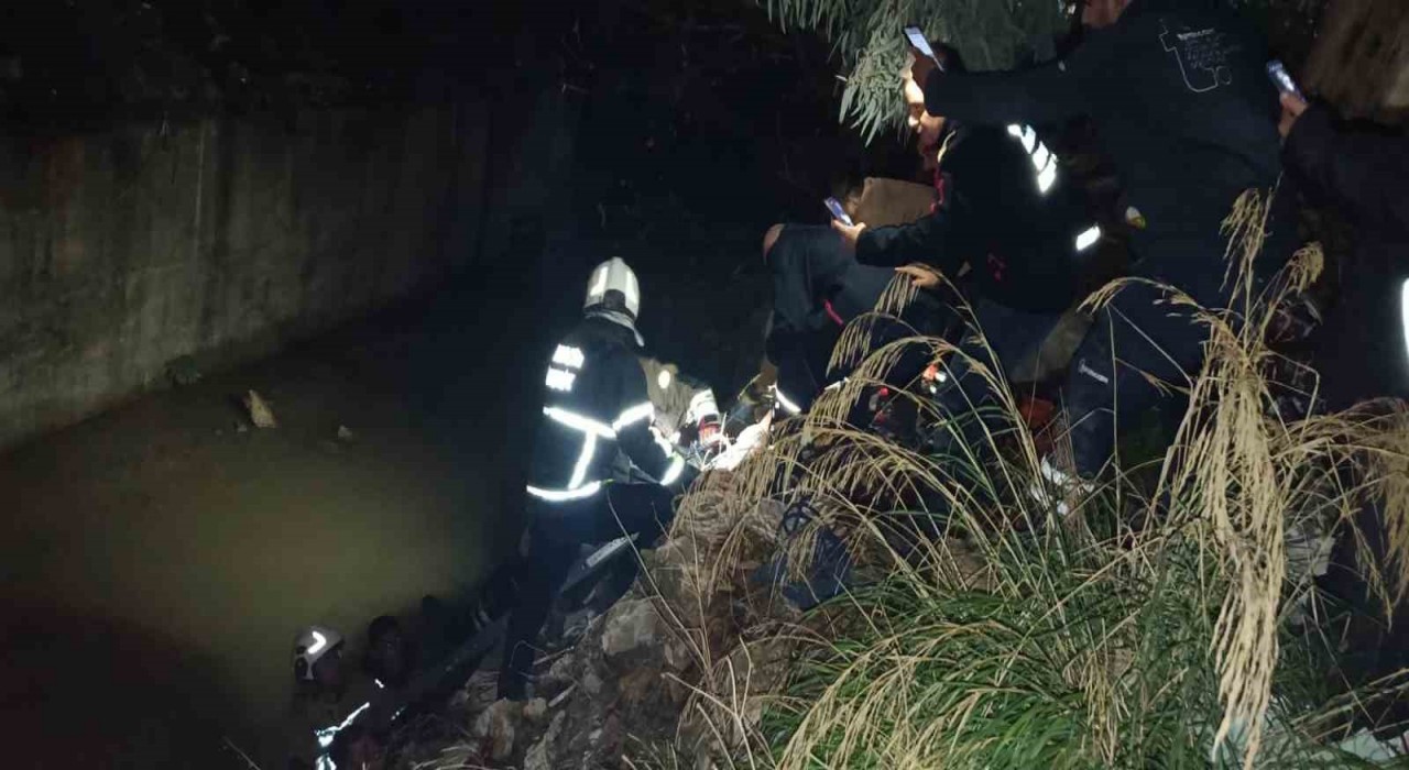 Defnede su kanalına düşen şahıs yaralandı
