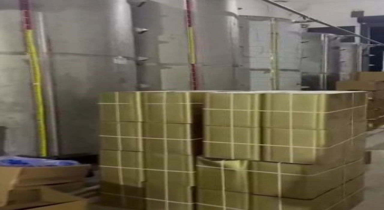 Denizlide binlerce litre kaçak litre yağ ele geçirildi