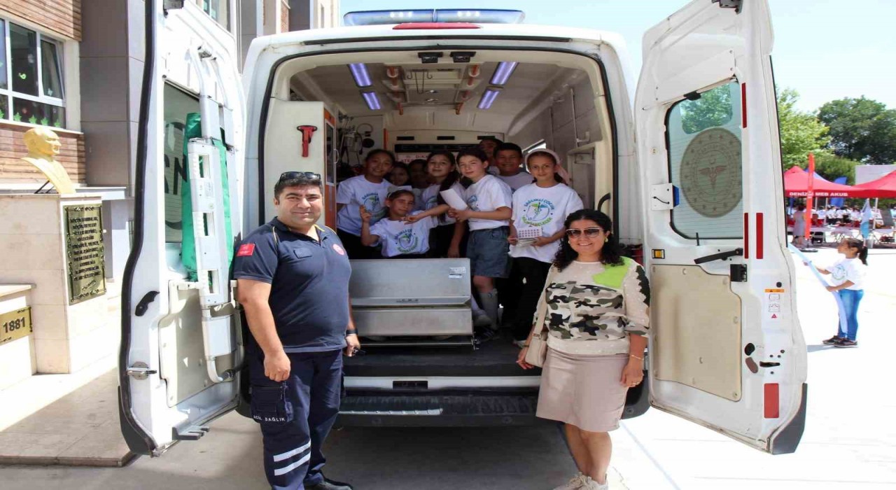 Denizlide gelen 475 bin çağrıda 104 bin hastaya ambulans hizmeti verildi