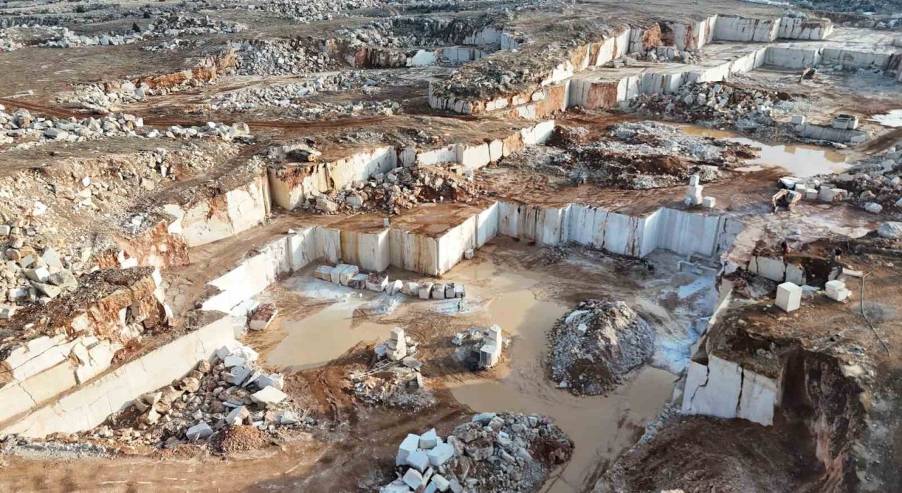 Deprem bölgesi Malatyadan Çin ve Hindistana milyon dolarlık mermer ihracatı