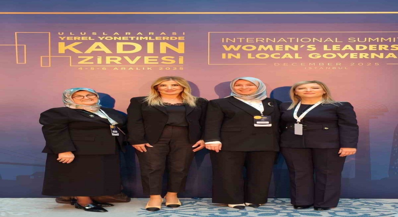 Düzceli kadın meclis üyeleri Yerel Yönetimlerde Kadın Zirvesinde