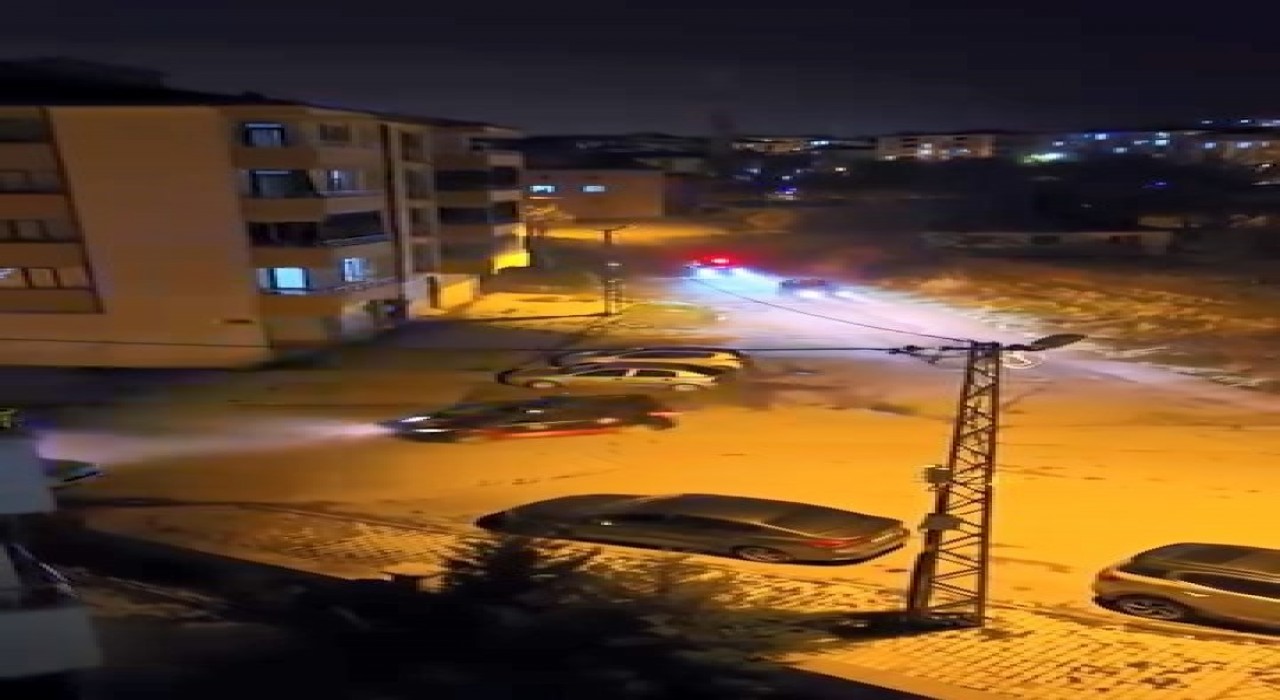 Elazığda polisten kaçan ehliyetsiz sürücüye ve aracın sahibine 63 bin lira ceza