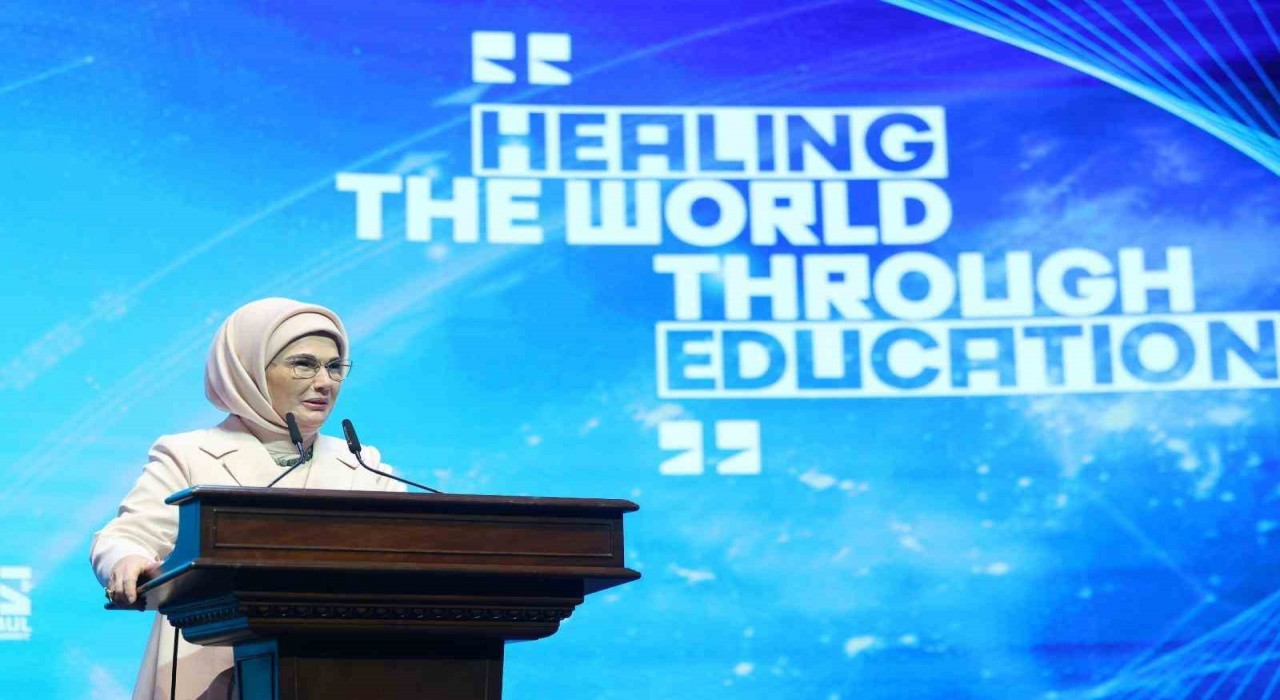 Emine Erdoğan: İnsanlığın bilimsel ilerleyişinde yepyeni bir çığır açan yapay zeka bir savaş suçlusuna dönüştü