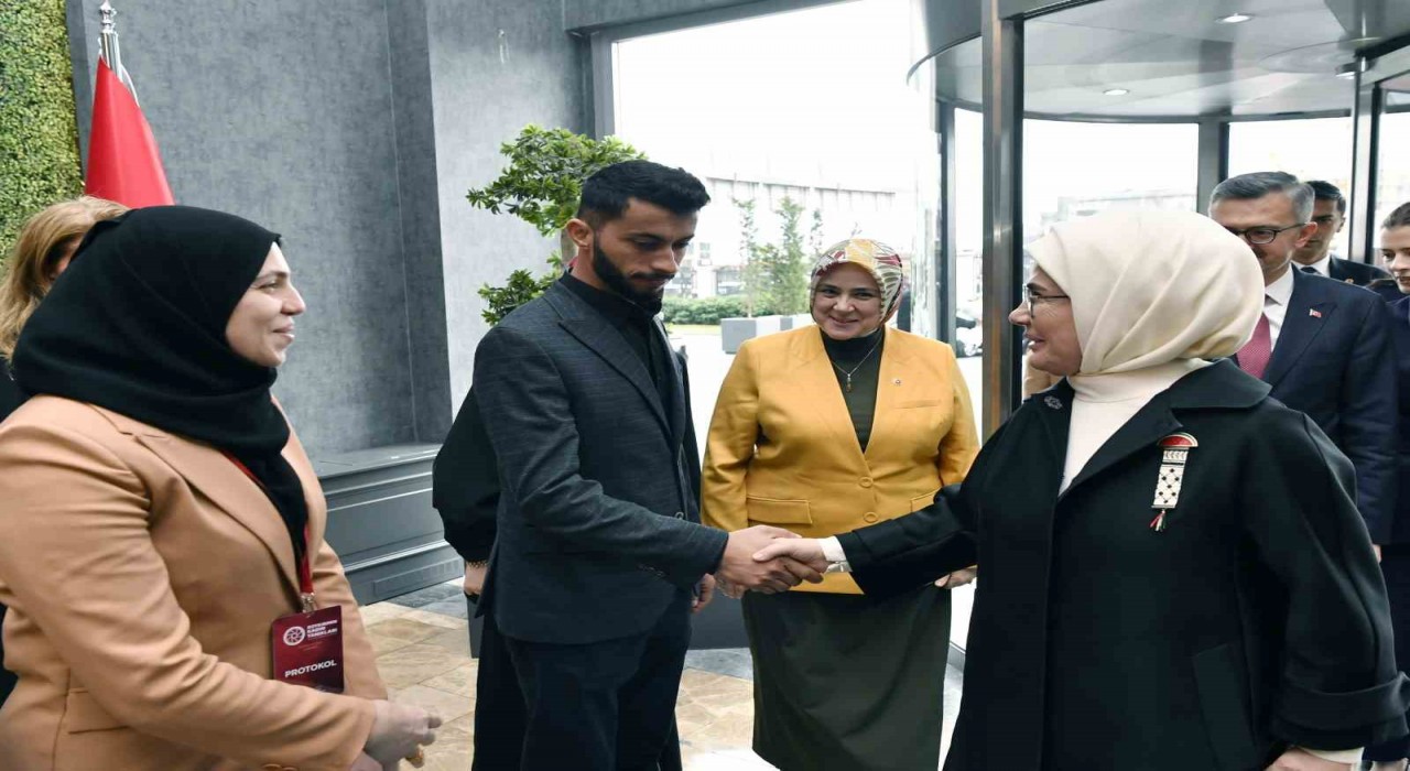 Emine Erdoğan, Soykırımın Kadın Tanıkları: Gazzede Medya ve Direniş programının açılışında konuştu: