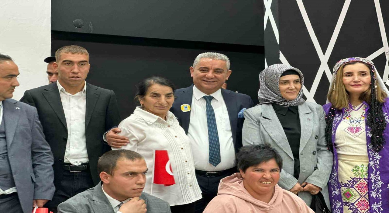 Engelliler Haftası Etkinliği pasta kesimiyle renklendi