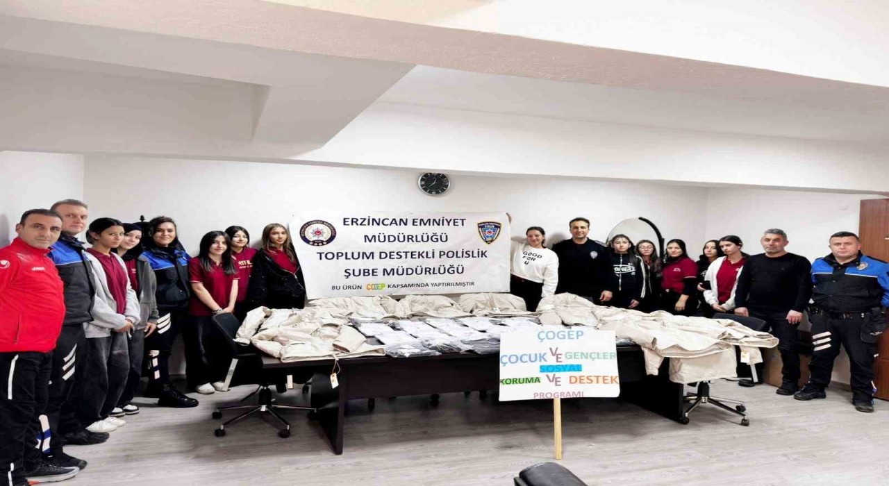 Erzincanda öğrencilere kayak ve drama kursu desteği